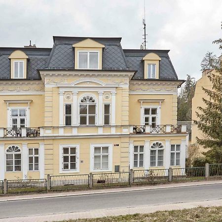 Apartament Olga マリアーンスケー・ラーズニェ エクステリア 写真