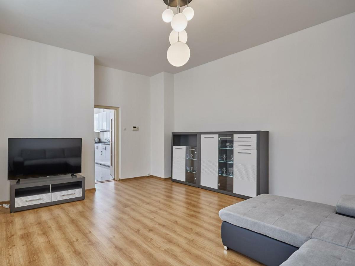 Apartament Olga マリアーンスケー・ラーズニェ エクステリア 写真